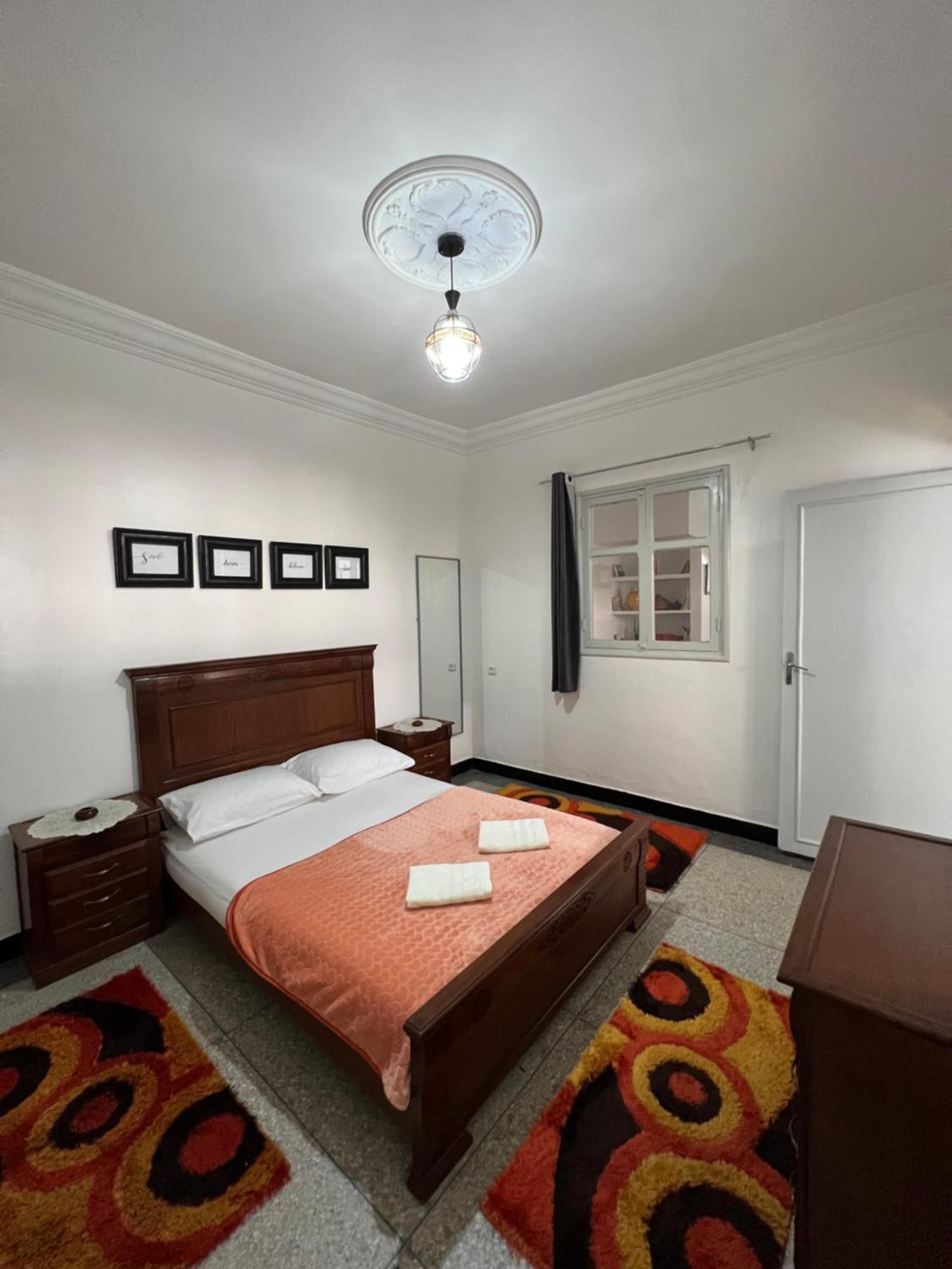 Bh House, Charming Apartment เอสเซาอิรา ภายนอก รูปภาพ